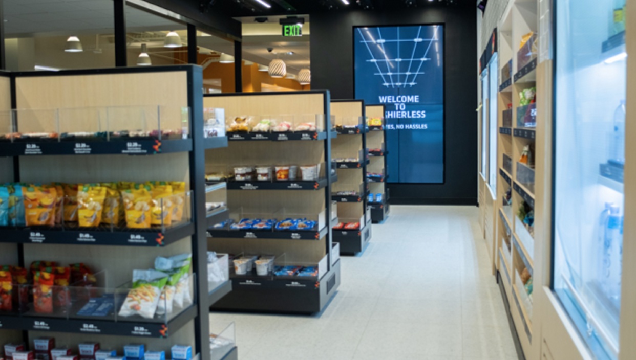 コンビニページ セブンイレブンが未来のコンビニに！レジなし店舗実験開始 — Gephyro